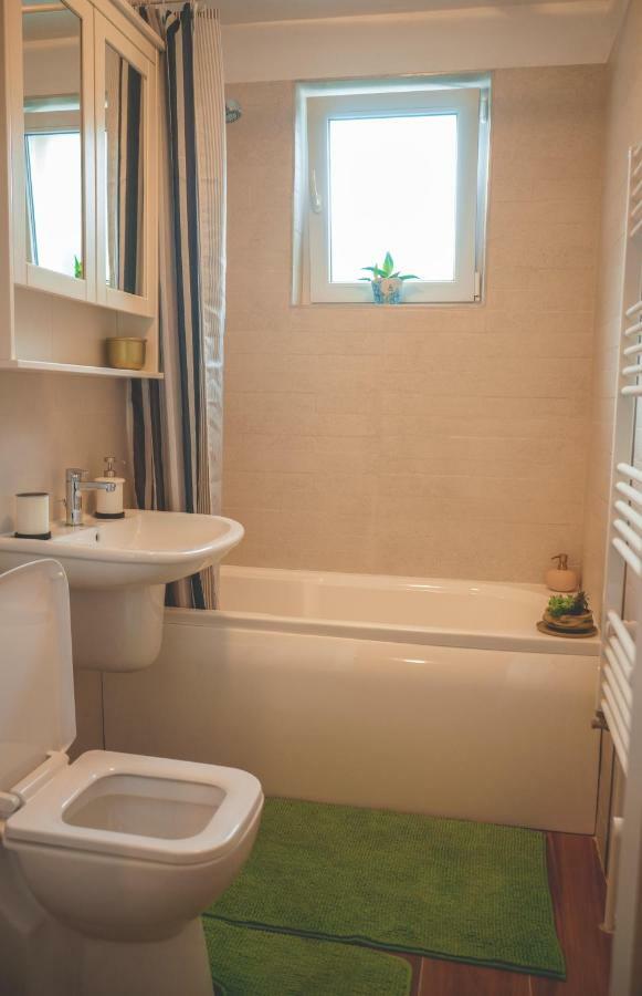 סיגישוארה Comfy Apartment מראה חיצוני תמונה
